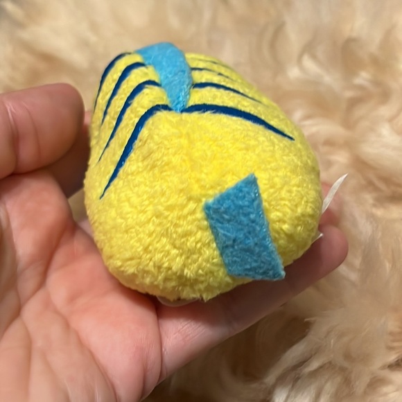 Disney Little Mermaid Flounder Tsum Tsum Fluffy Pillow Plush Toy - Picture 5 of 5